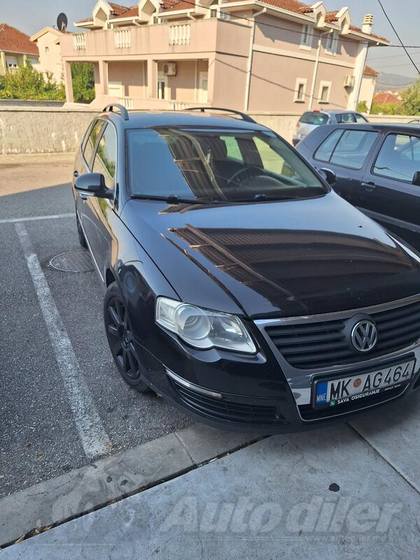 Volkswagen - Passat