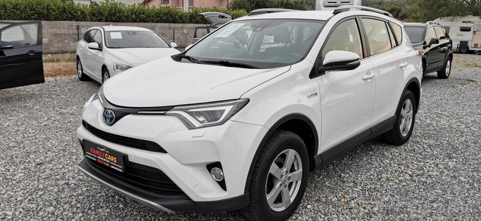 Toyota - RAV 4