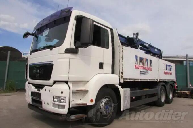 MAN - TGS 26.360 6x4 / Ravna Platforma + Kran MKG