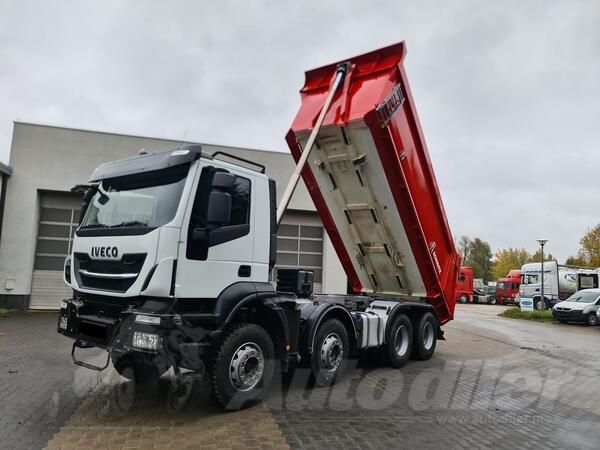 Iveco - TRAKKER 410 8x4 / Kiper