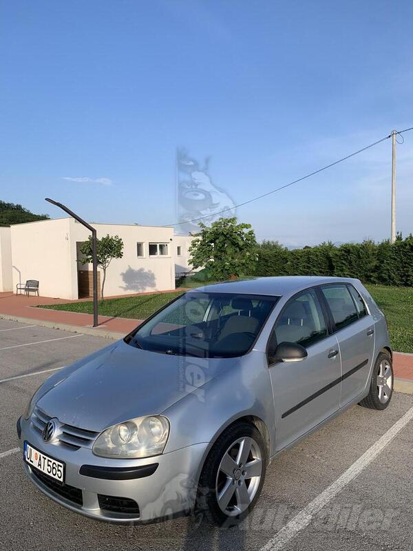 Volkswagen - Golf 5 - 2.0