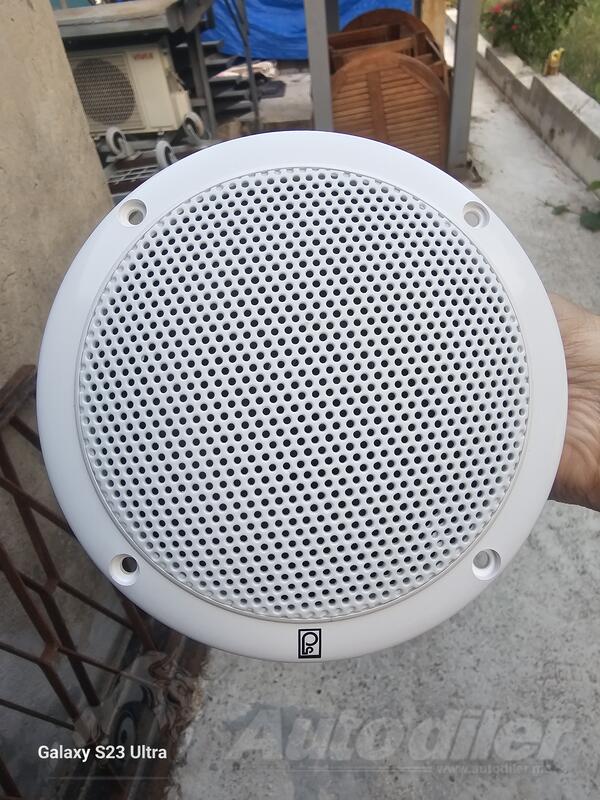 Marine audio devices for watercrafts