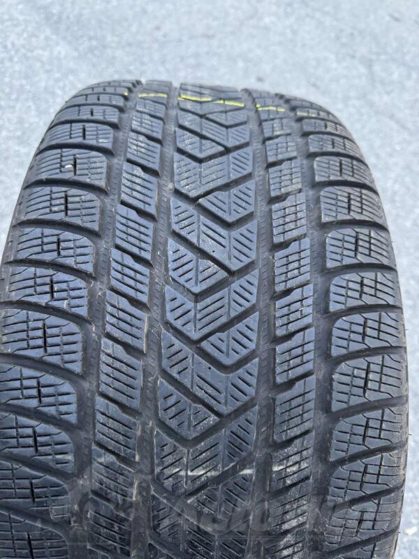 Pirelli - 255 40r21 Pireli  - Winter tire