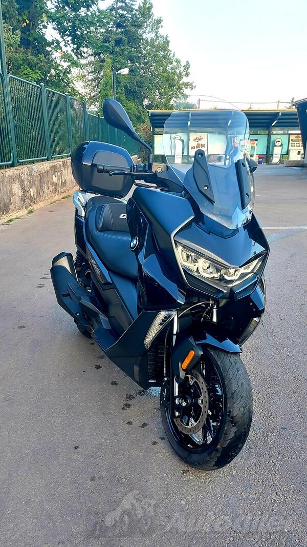 BMW - C400GT