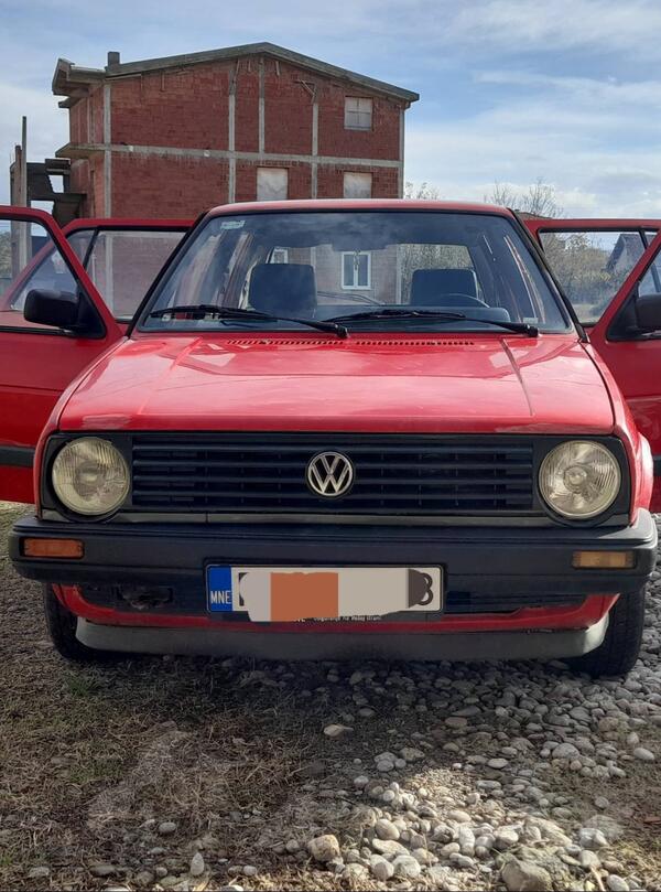 Volkswagen - Golf 2