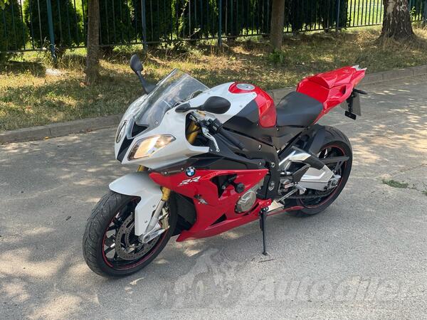 BMW - S1000RR