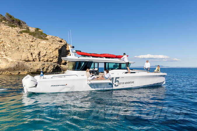 Ad boats - Axopar 45 Cross Cabin NOVO