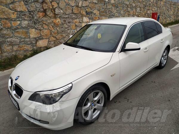 BMW - 520 - 2.0