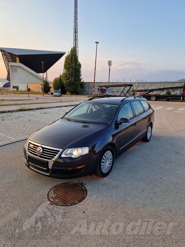 Volkswagen - Passat - 1.9 TDI Bluemotion