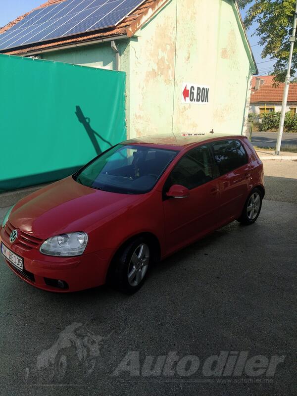 Volkswagen - Golf 5 - 1.9 Tdi