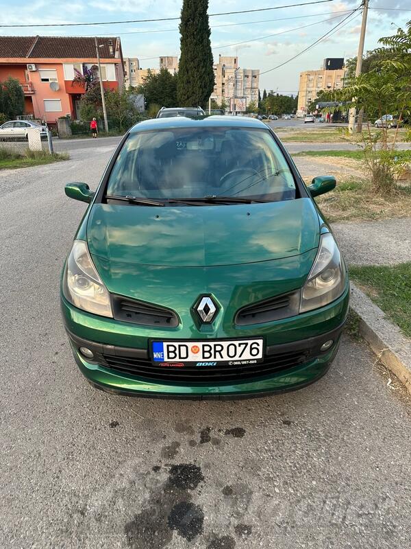 Renault - Clio - 1.5 Tdi