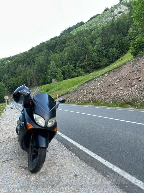 Yamaha - T max 500