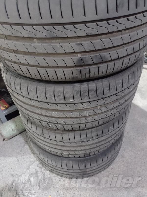 Imperial - 265/40 r20 - Summer tire