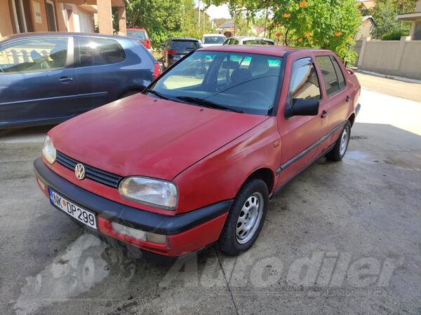 Volkswagen - Vento - 1.9 D