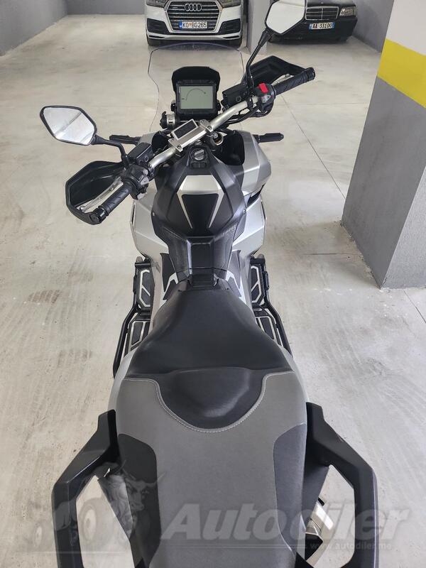 Honda - X-ADV