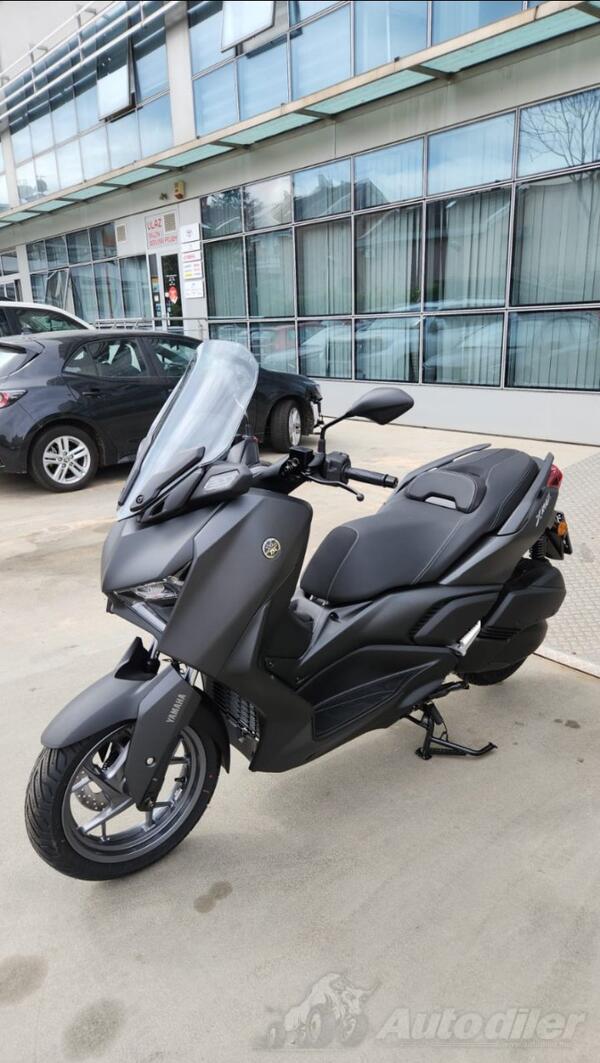 Yamaha - X-max 300