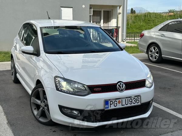 Volkswagen - Polo - 1.2