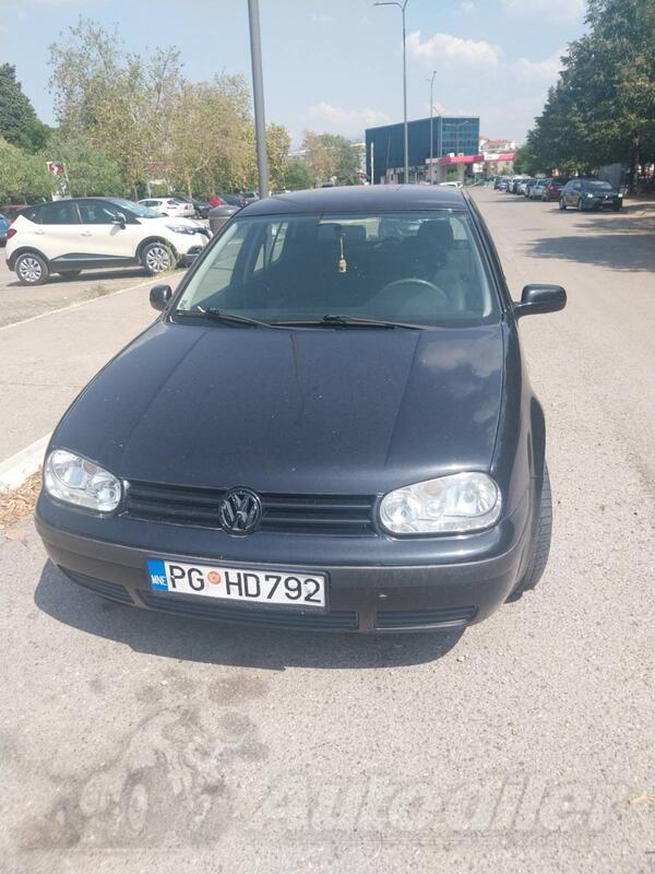 Volkswagen - Golf 4 - 1.9