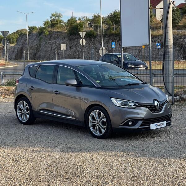 Renault - Scenic