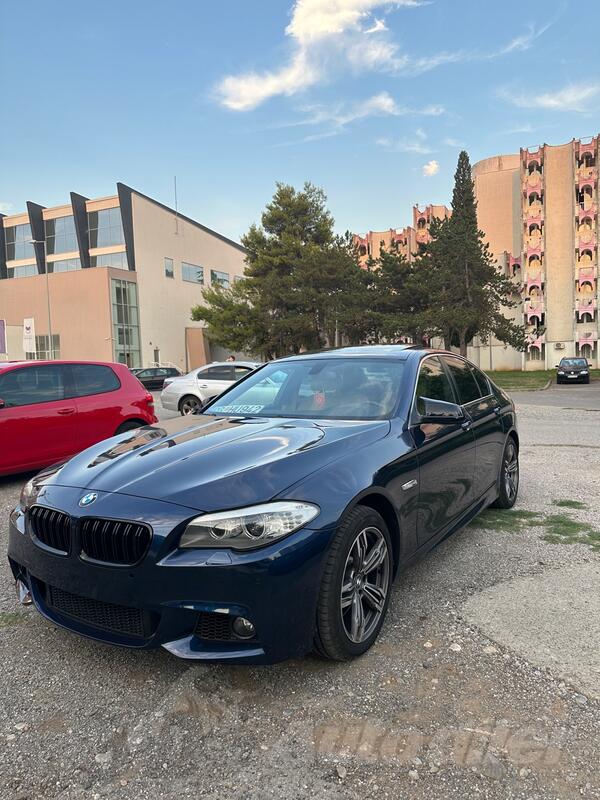 BMW - 525