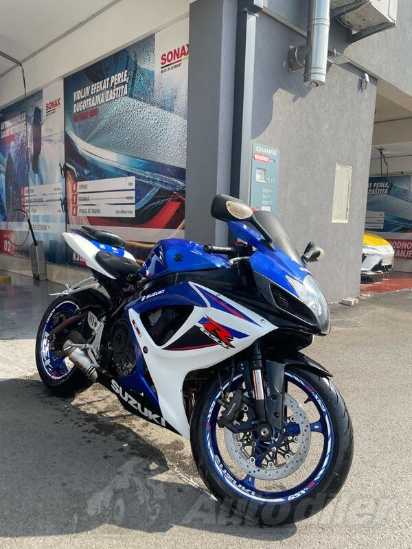 Suzuki - gsx-r