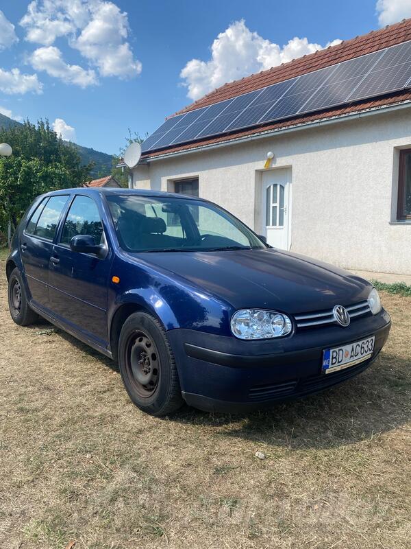 Volkswagen - Golf 4 - 1.4