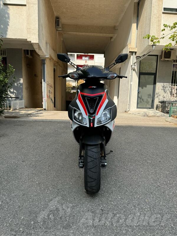 Aprilia - SR50 R