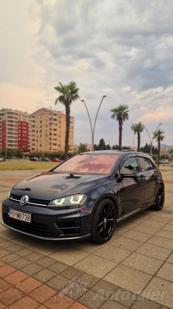 Volkswagen - Golf 7 - R  4 Motion