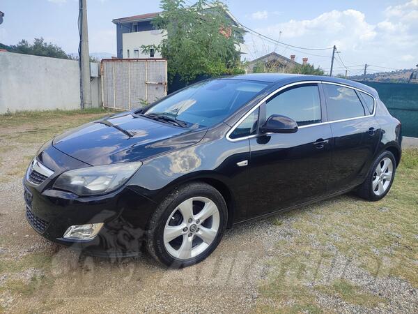 Opel - Astra - 1.7 CDTI