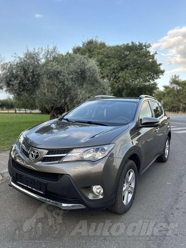 Toyota - RAV 4 -   2.0 D-4D