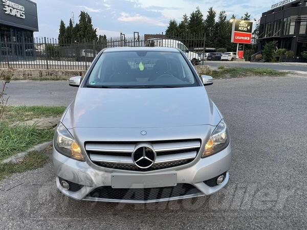 Mercedes Benz - 180 - 180 CDI