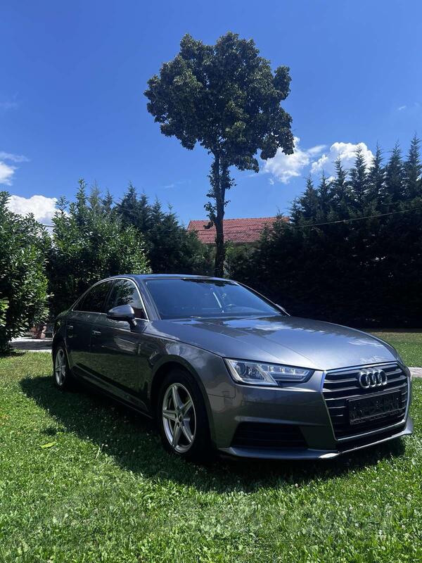 Audi - A4 - 2.0 Tdi ultra Automat