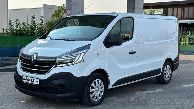 Renault - RENAULT TRAFIC