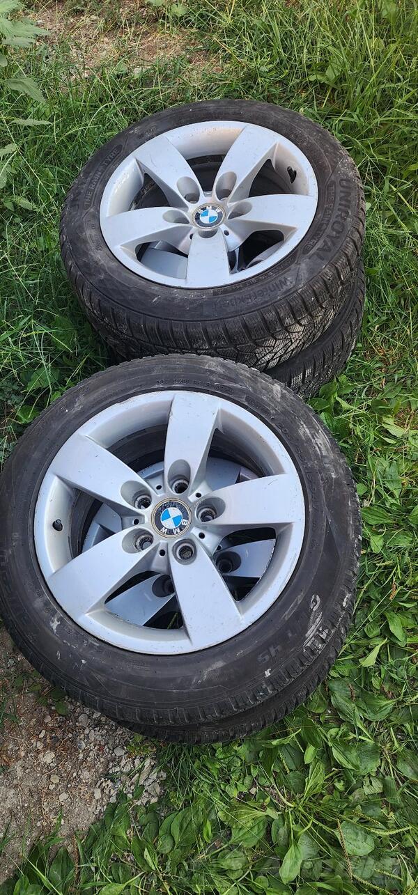 Fabričke rims and uniroyal m+s tires