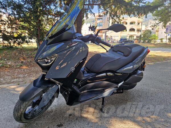 Yamaha - Xmax 300 Tech MAX