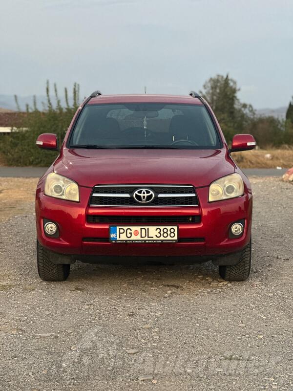 Toyota - RAV 4 - 2.2 D-4D