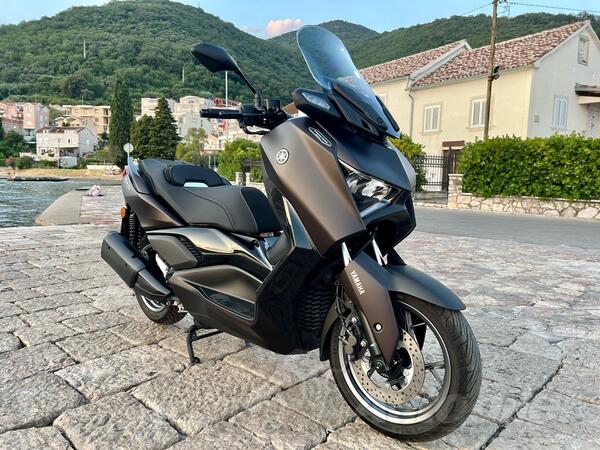 Yamaha - X-Max TechMax