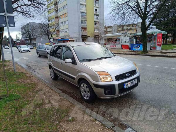 Ford - Fusion - 1.4 tdci