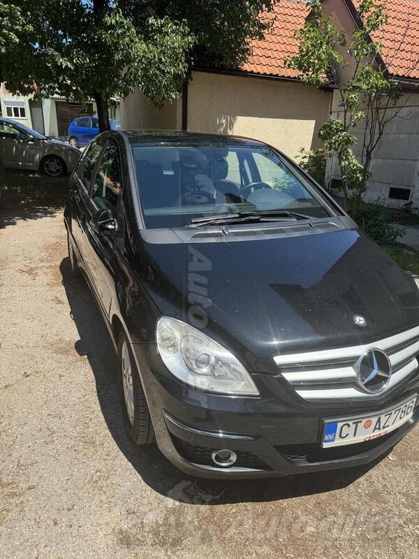 Mercedes Benz - 180 - 2.0 CDI