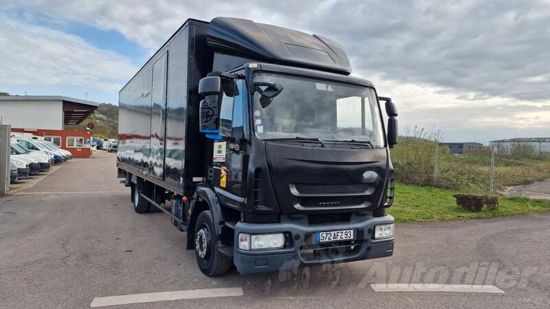 Iveco - ML 120 E 18 / Furgon / Rampa