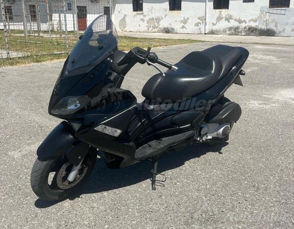 Gilera - Nexus 250