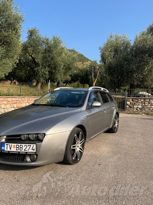 Alfa Romeo - 159 - 1.9 JTD