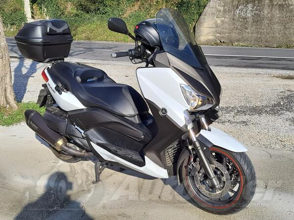 Yamaha - X-Max