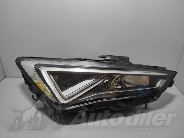 Right headlight for Seat - Ostalo    - 2020