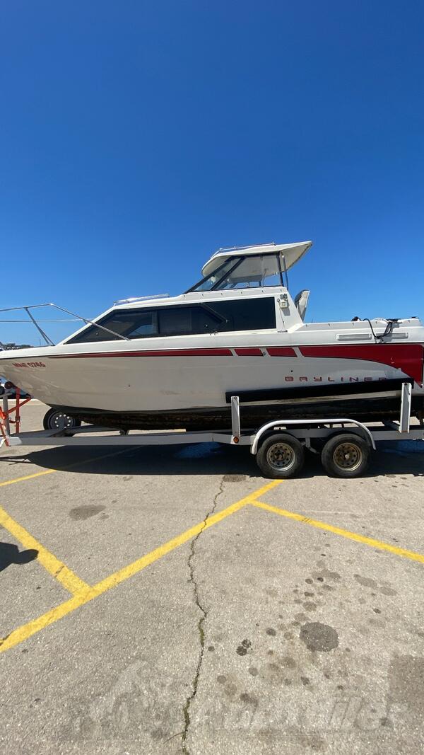 Bayliner - 2452 Ciera