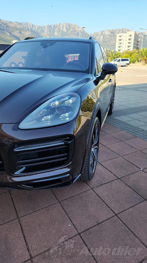 Porsche - Cayenne - 3.0 v6