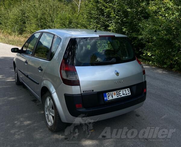 Renault - Scenic