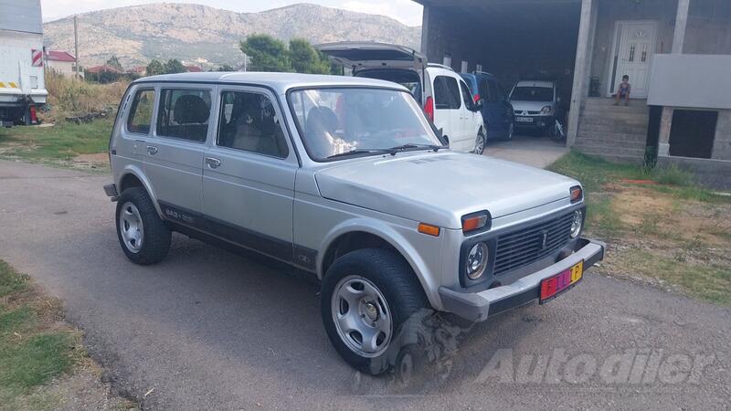 Lada - Niva - 17i