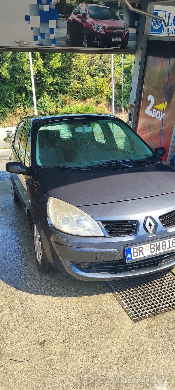 Renault - Scenic - 1.5 dci