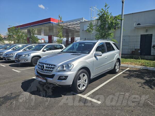 Mercedes Benz - ML 320 - CDI 4 MATIC